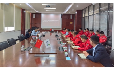水發集團黨委委員、副總經理王東凱一行到鄂爾多斯水發燃氣公司開展基層黨建聯系點調研并講授黨課